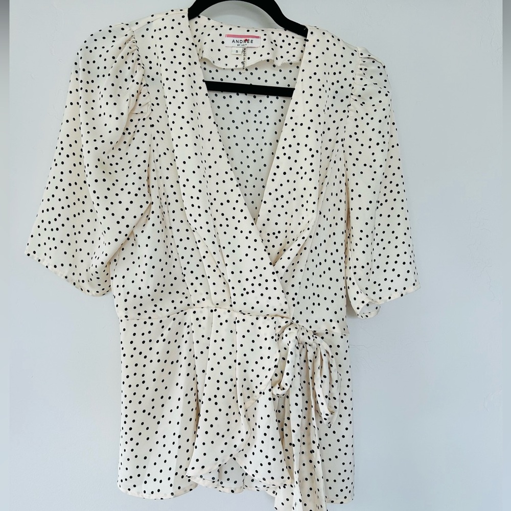 NWOT Peplum Polka Dot women’s small Top